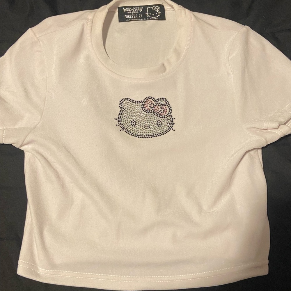 FOREVER 21 - HELLO KITTY - CROP TOP - BADAZZLED HELLO KITTY